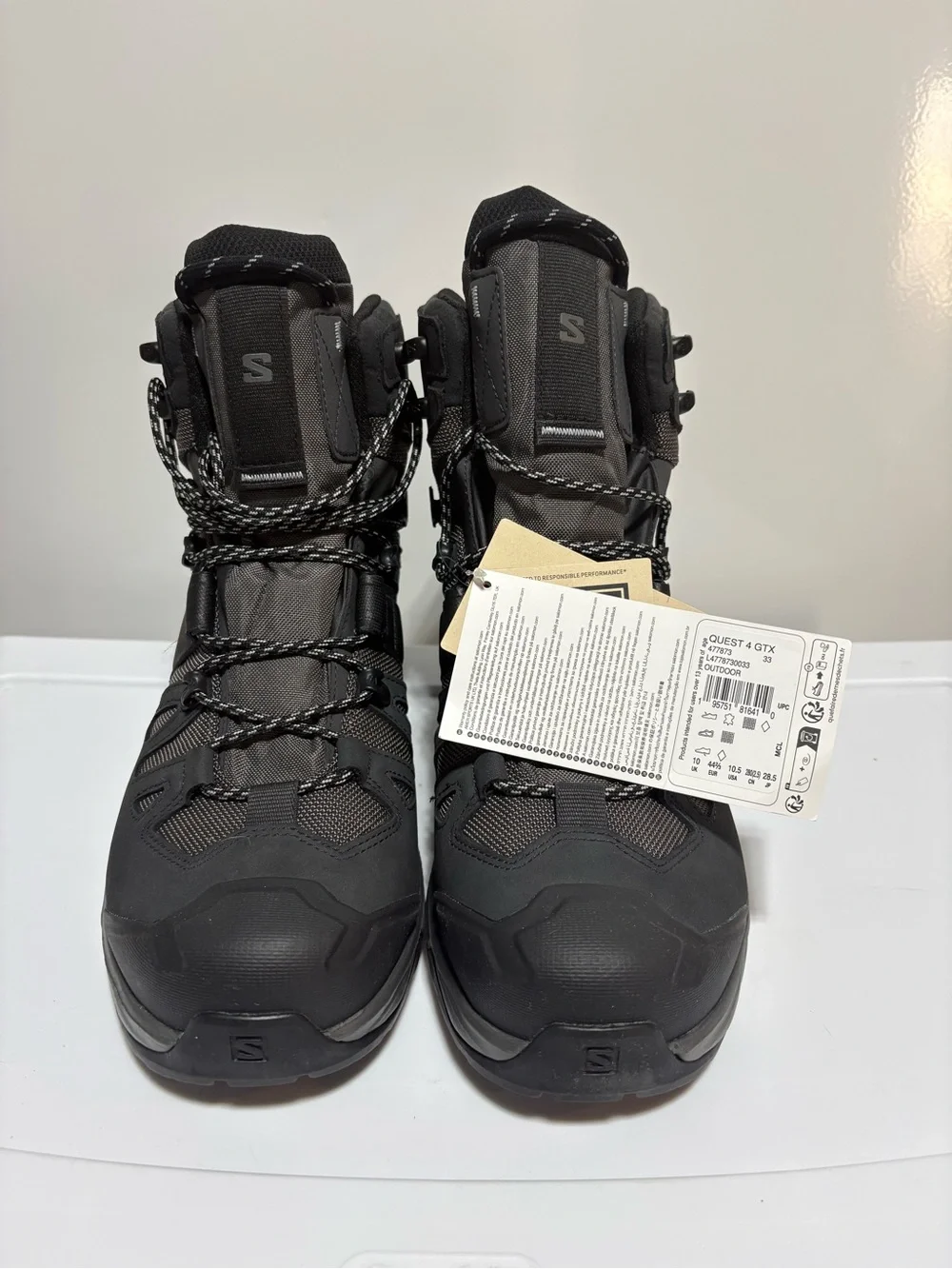 Salomon Quest 4 GTX Men’s Size 10.5 Waterproof Hiking Boots. Gray/Magnet/Quarry